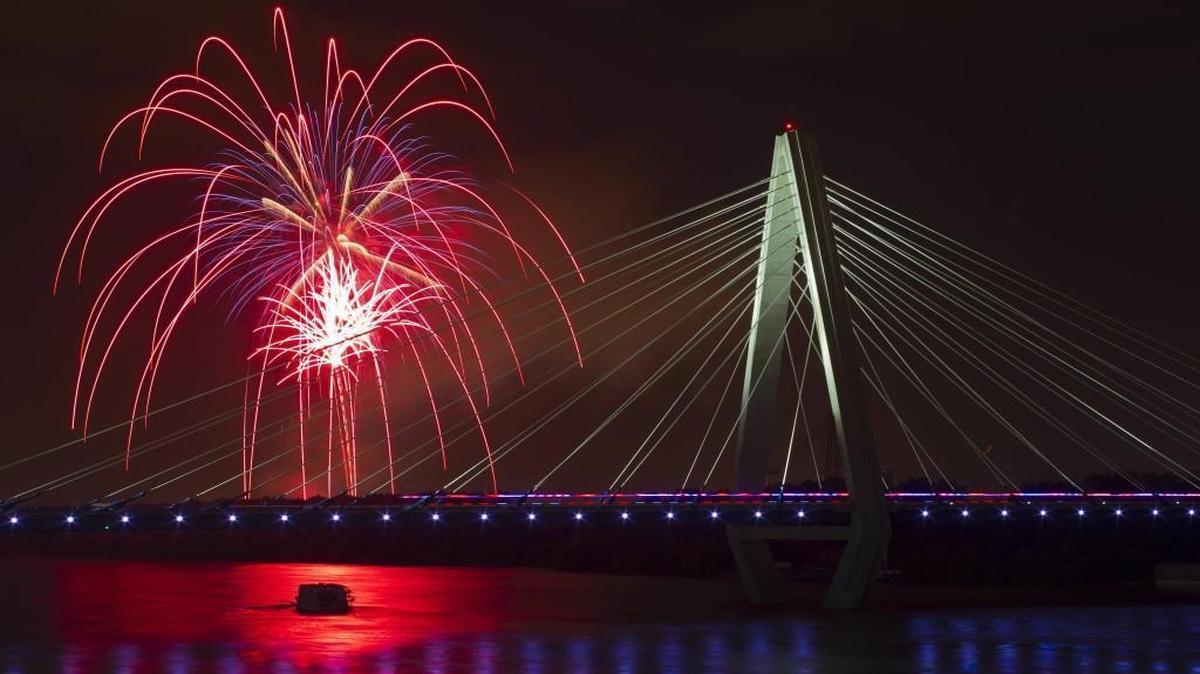Fireworks exploded over the Christopher S. Bond Bridge as part of the KC Riverfest celebration at Richard L. Berkley Riverfront Park. The bridge is among the KC area projects done by Edgemoor Infrastructure & Real Estate, the company picked by a KCI selection committee to work on a new single terminal.