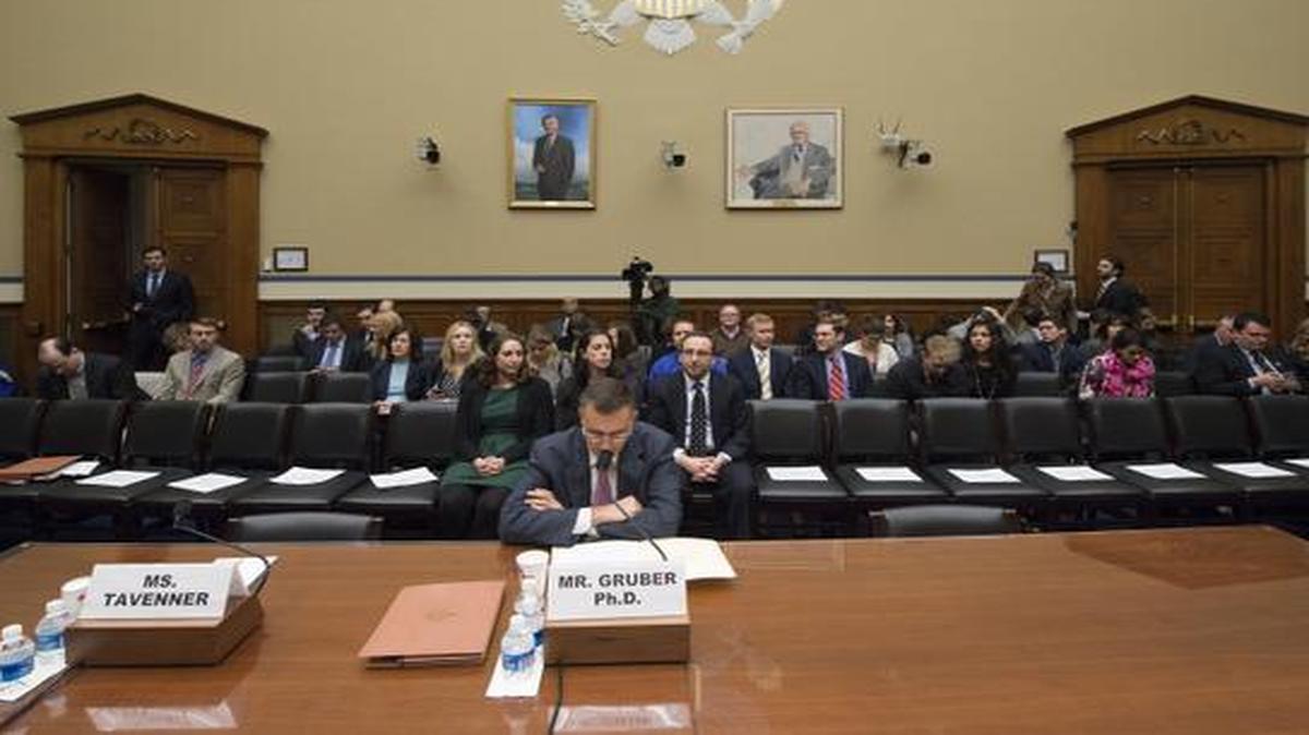 
MIT economist Jonathan Gruber waits to testify on Capitol Hill in Washington, Tuesday, Dec. 9, 2014, before the House Oversight Committee health care hearing.
