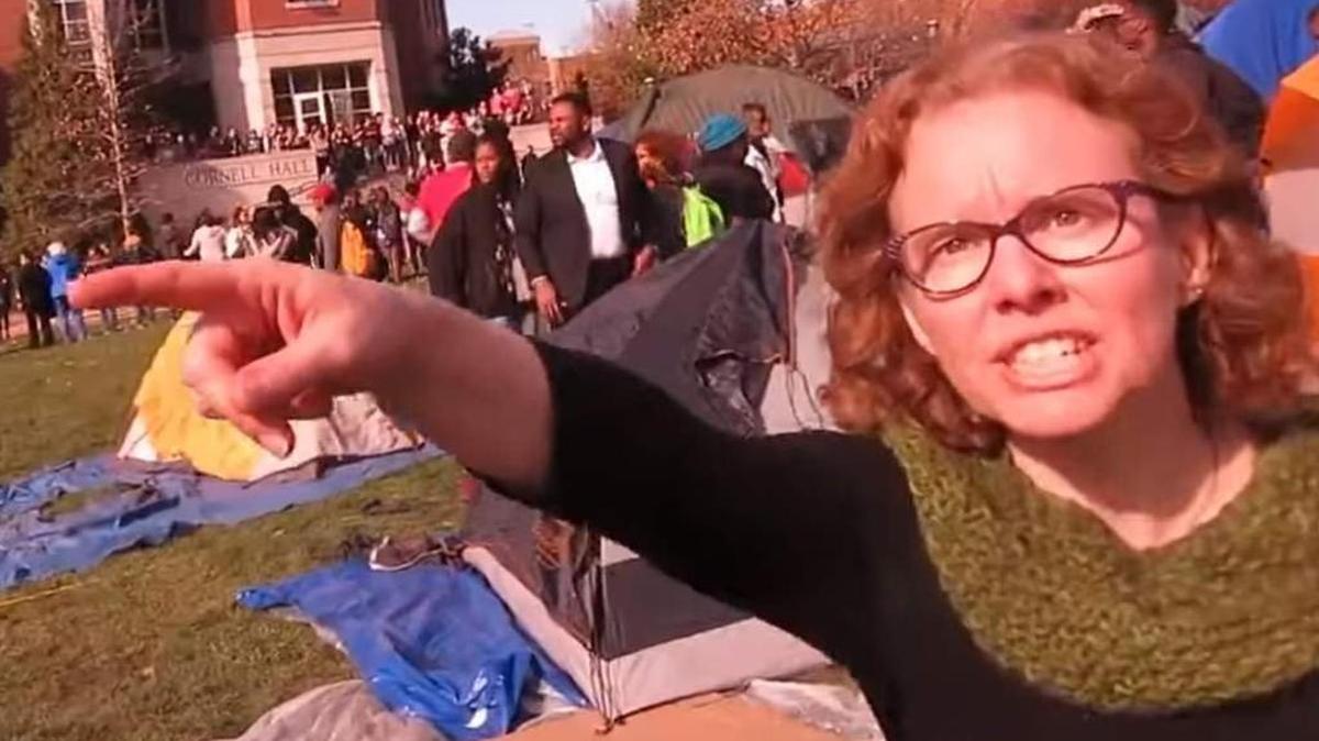Melissa Click ordered a student journalist to back away from anti-racism protesters.