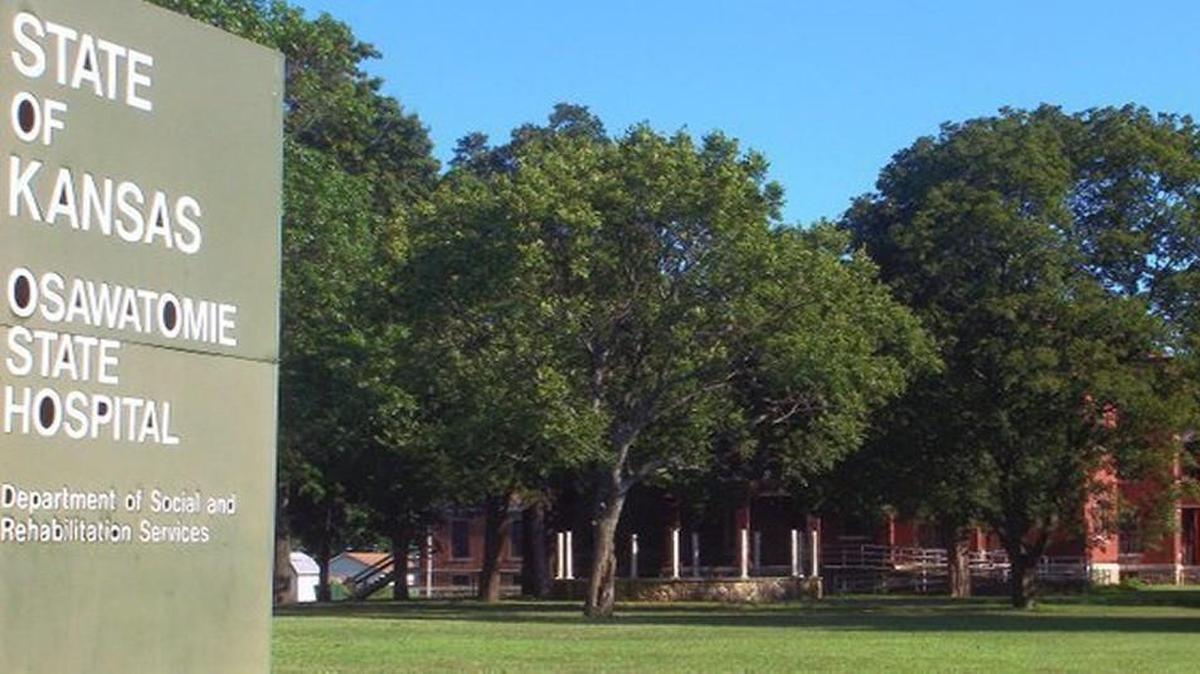 Osawatomie State Hospital will remain open as Kansas applies for recertification of the psychiatric hospital to receive Medicare payments.