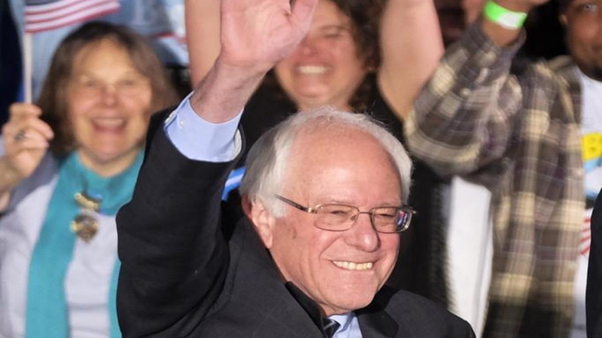 Sen. Bernie Sanders, who a few weeks ago greeted cheering crowds in New Hampshire, will get to see supporters in Kansas City on Wednesday.