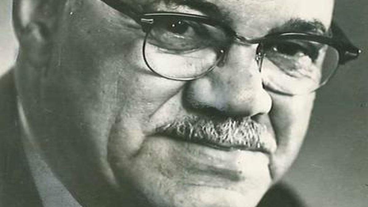 
The full Kansas City Council will vote next week on naming the East Patrol police campus after Leon Jordan, a slain civil rights leader and police officer.
