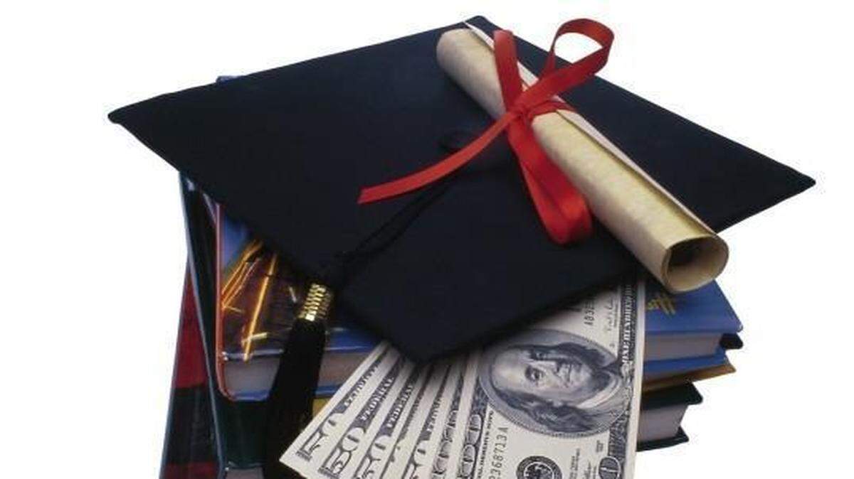 
The agreement would avoid cutting operating funds by about $9.2 million from KU and $4.2 million at K-State over the next two years, according to Breeze Richardson of the Kansas Board of Regents.
