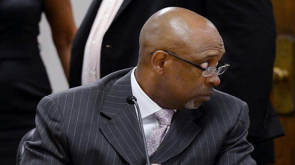 
Michael Brooks is a first-term councilman, representing the 5th District in east Kansas City, and has a campaign committee to seek re-election next year. In addition to his council duties, he is senior pastor of Zion Grove Baptist Church.
