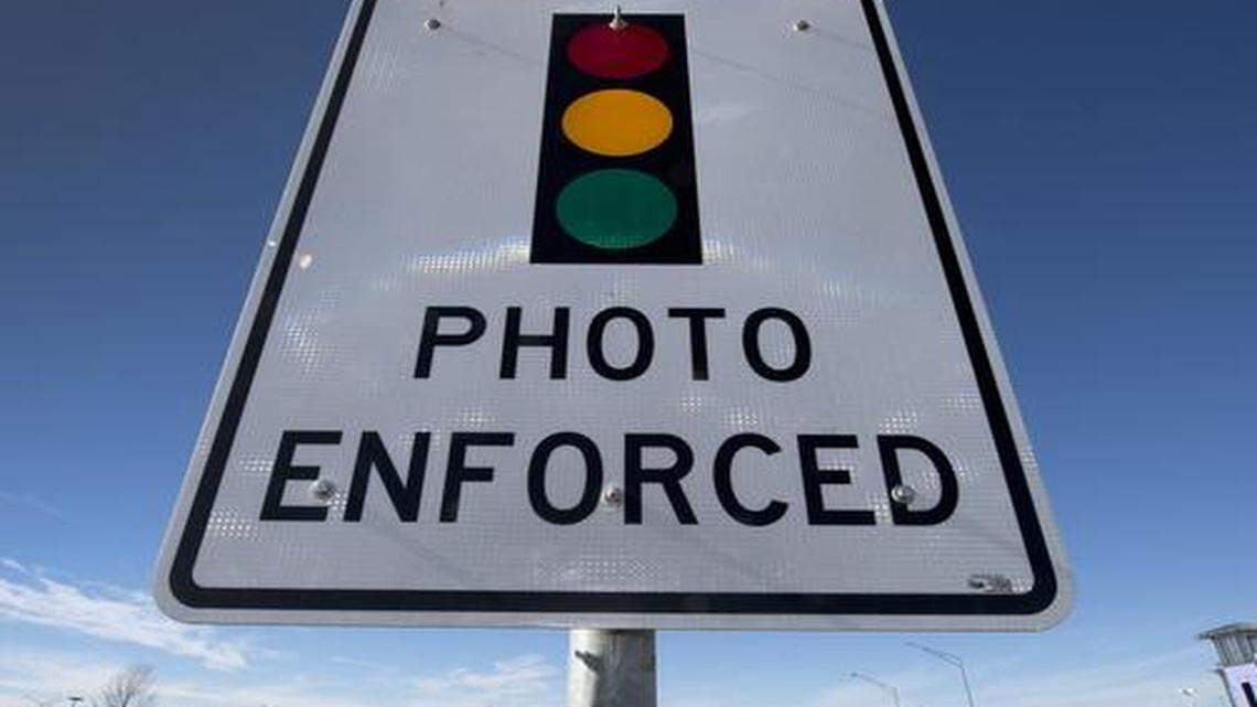 
American Traffic Solutions said Friday it would agree to provide partial refunds to drivers who paid for red-light violations caught on its cameras to settle a class-action lawsuit. 
