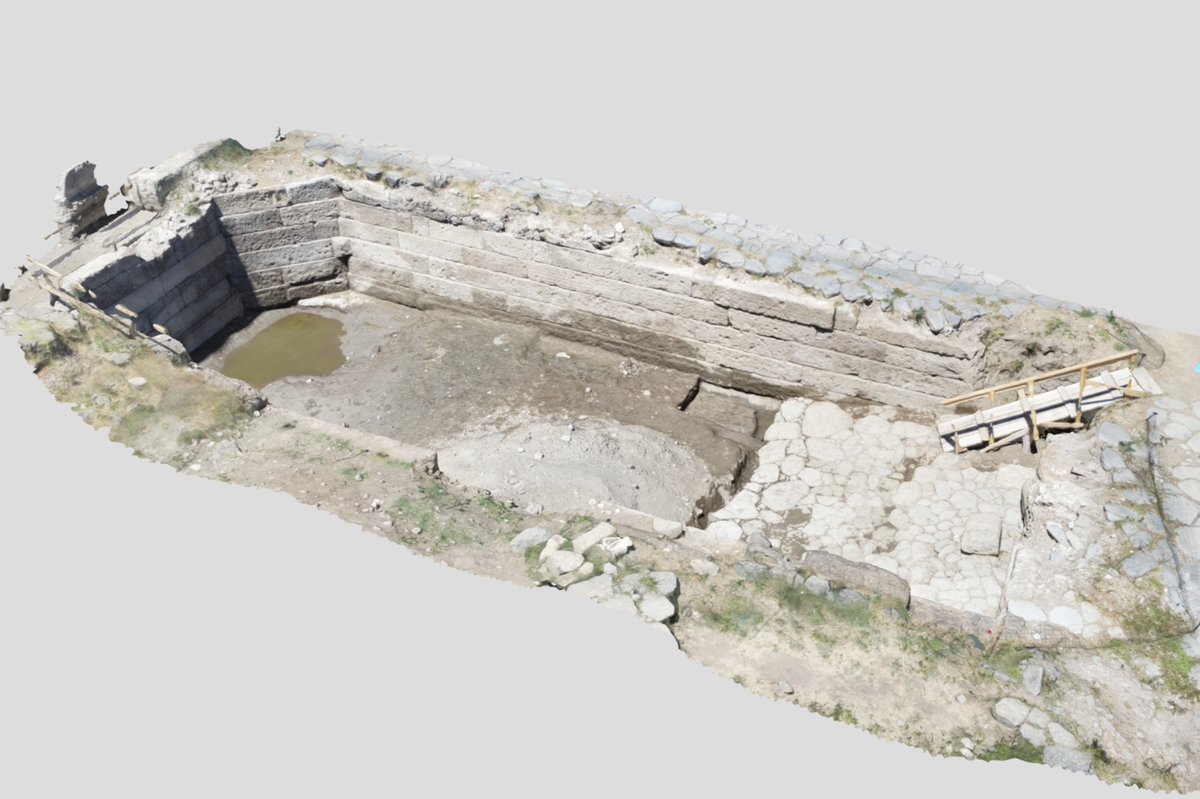 A full view of the 2,200-year-old Roman water basin found at the Archaeological Area of Gabii.
