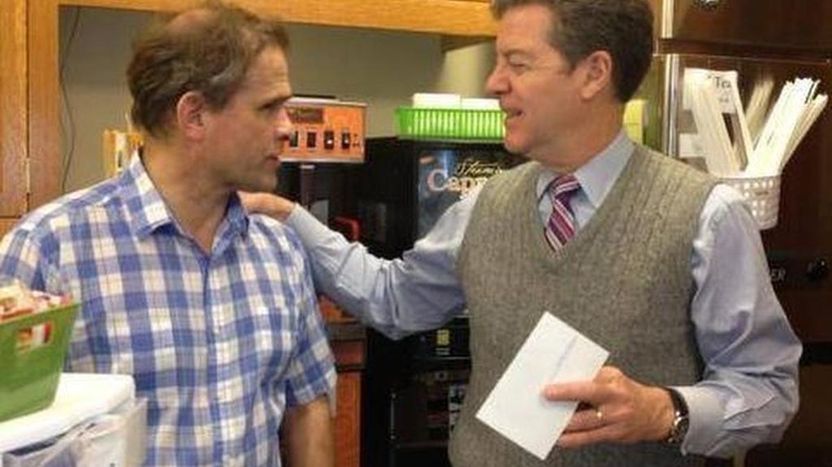 
Kansas Capitol snack bar owner Don Wistuba and Gov. Sam Brownback
