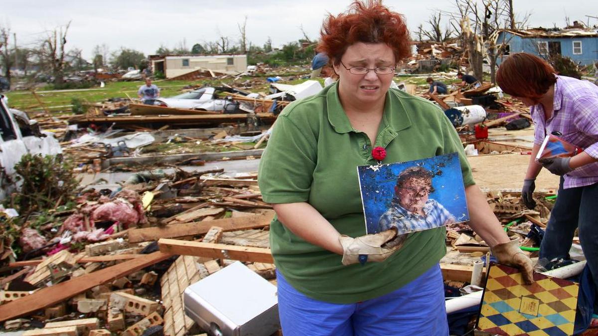 In the days after the Joplin tornado hit in 2011, Tammy Niederhelman found a photo of her son Zach Williams while digging through the rubble of her destroyed home.