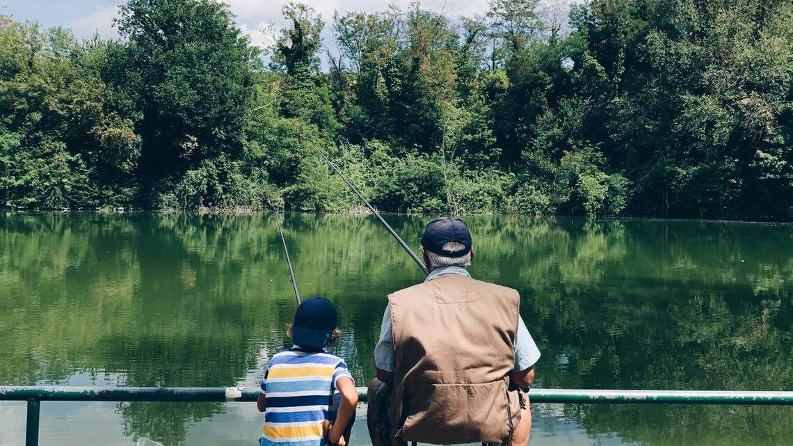 An angler’s kids (not the people pictured here) watched as their dad broke a Missourri fishing record — becoming the first person of the year to do so.