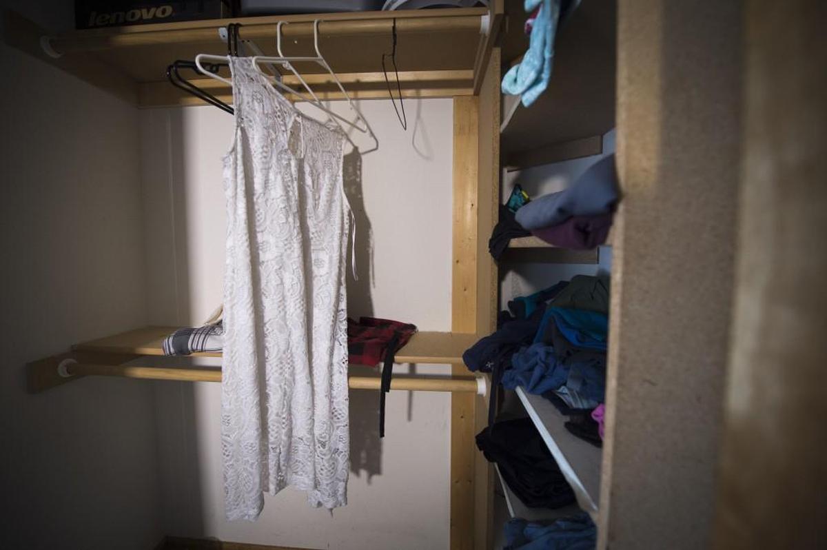 Fifteen-year-old Samantha Knowles’ $60 wedding dress hung in the closet of the room she and her husband, Dylan, 17, shared at his mother’s Leavenworth home.