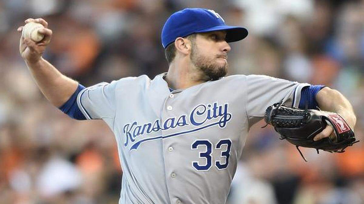 
Royals starter James Shields pitched to the Giants batters during game five of the World Series on Oct. 26 in San Francisco.
