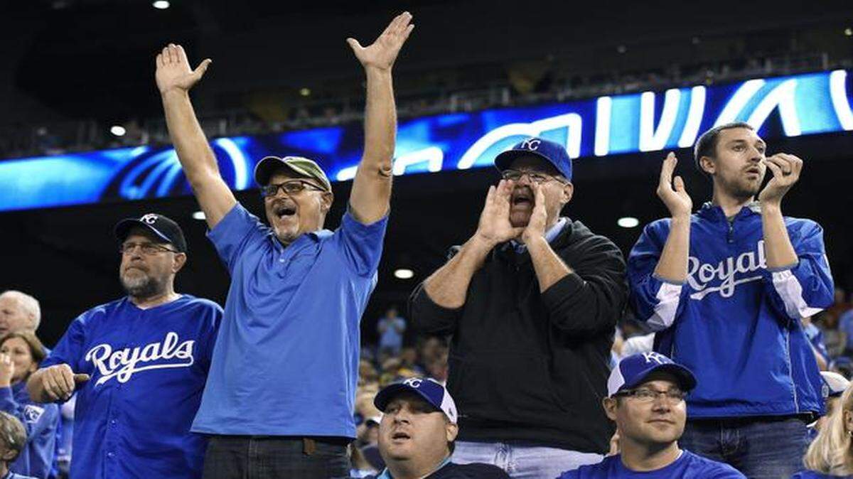 
Kansas City Royals fans cheered during Wednesday’s game.

