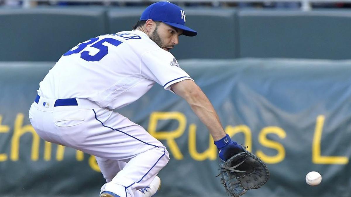 Kansas City Royals first baseman Eric Hosmer fielded a ground ball during a game last month.