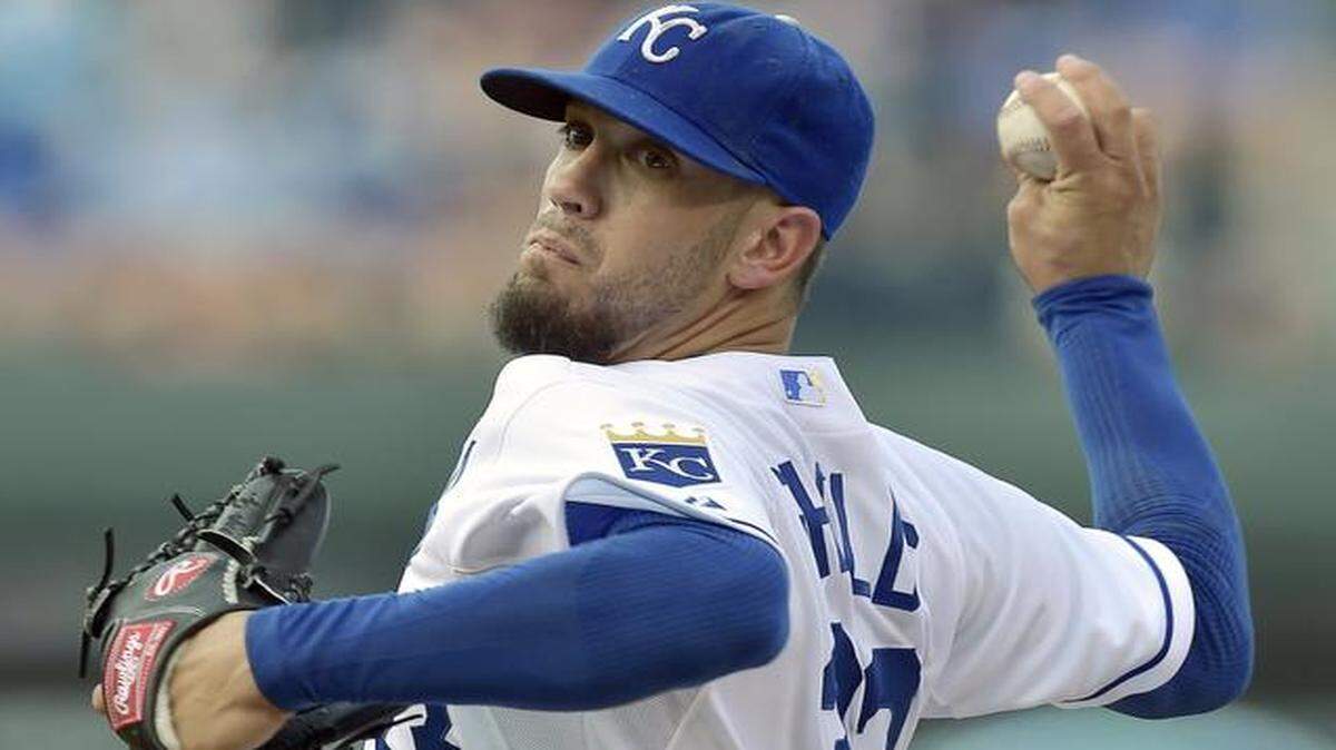 
James Shields gets the ball Tuesday night as the Kansas City Royals open a three-game series at home against the Minnesota Twins.
