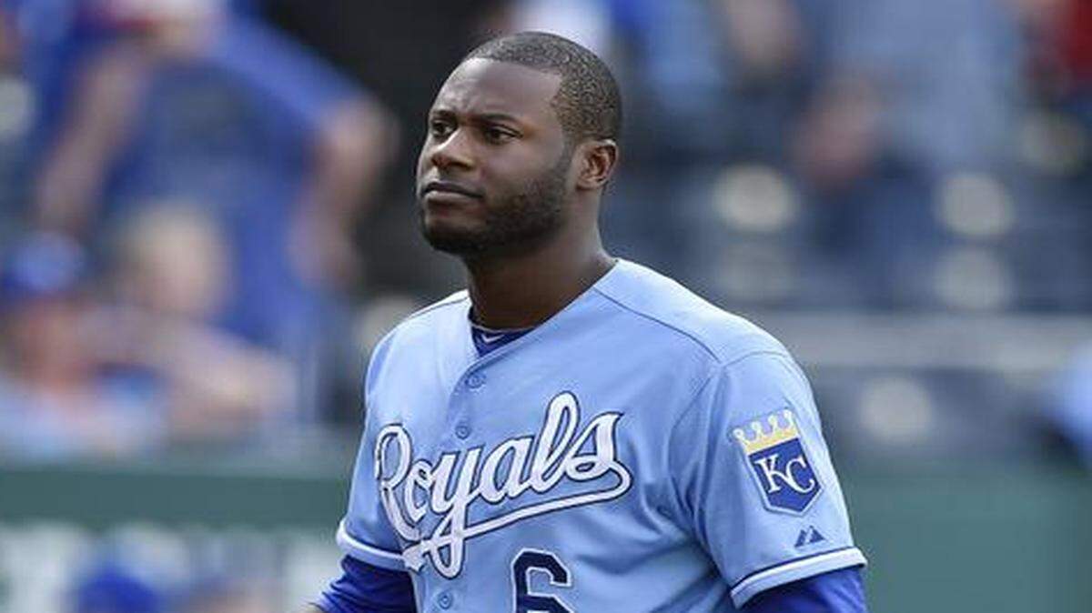 
Kansas City Royals’ Lorenzo Cain walked off the field after striking out with the bases loaded, ending the game, as the Boston Red Sox won 8-4 on Sunday at Kauffman Stadium in Kansas City, Mo.
