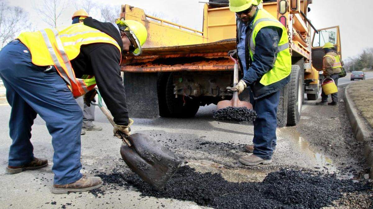 
Filling potholes is a basic responsibility of the Missouri Department of Transportation, but a lack of funds will restrict major repairs on thousands of miles of road in the state.
