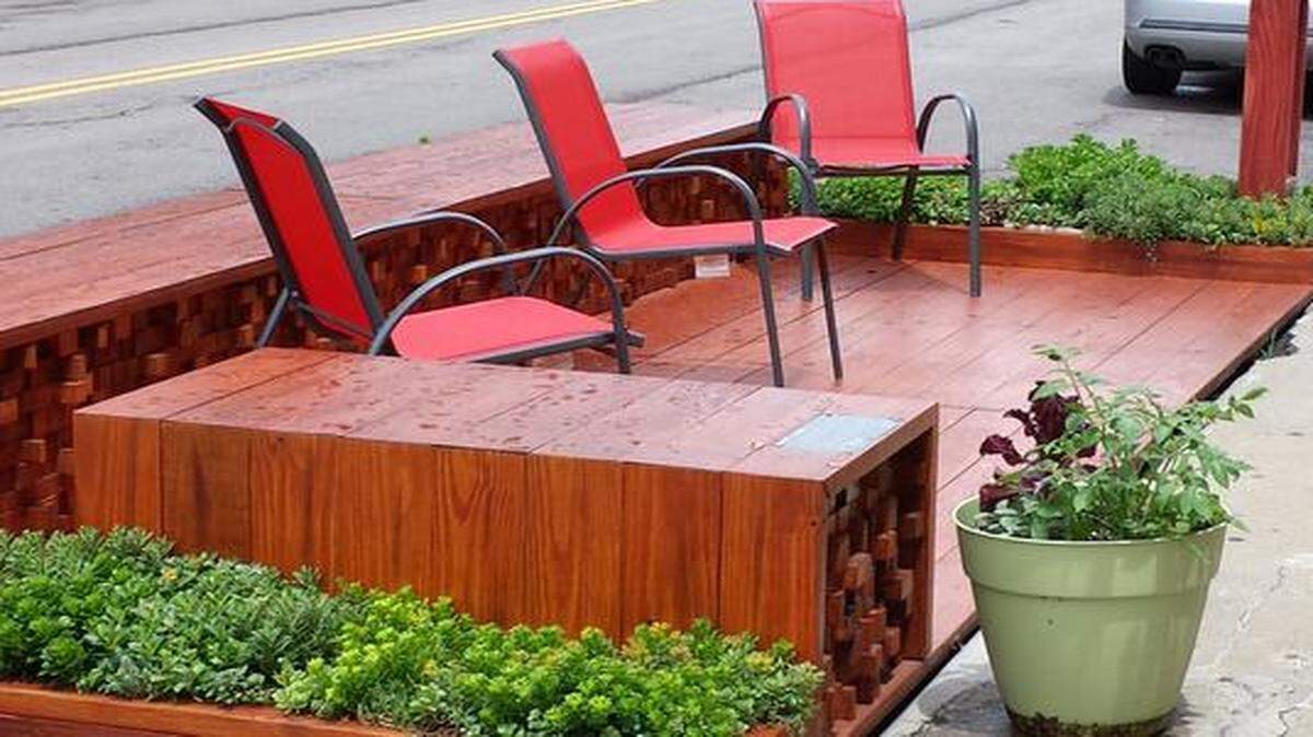 
A parklet replaces one parking spot in Kansas City.
