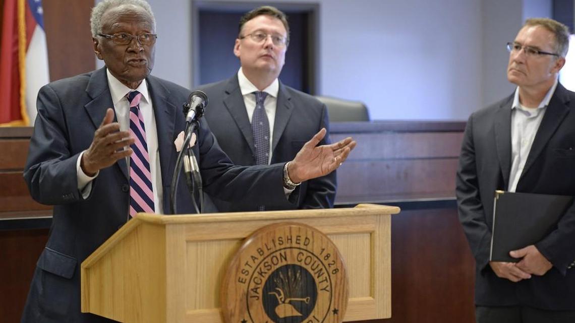
Jackson County Executive Mike Sanders (center) appointed Alvin Brooks (left) as leader of a task force looking at county jail problems.
