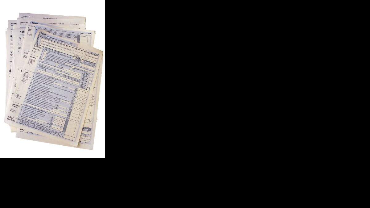 
Federal agencies charged with making the new health care law work must do a better job of monitoring contractors and subcontractors. 
