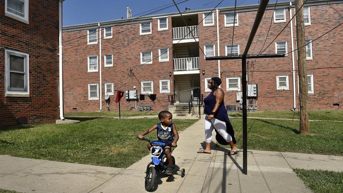 
The $30 million federal grant Kansas City applied for and expects to receive will benefit residents of Chouteau Courts such as Alisha Lucas and her children, including 4-year-old Antonio Jones.
