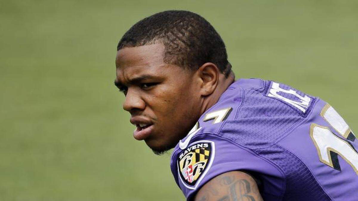 
Will former Baltimore Ravens running back Ray Rice play again in the National Football League? Take The Star editorial page’s Monday poll on that and other subjects.
