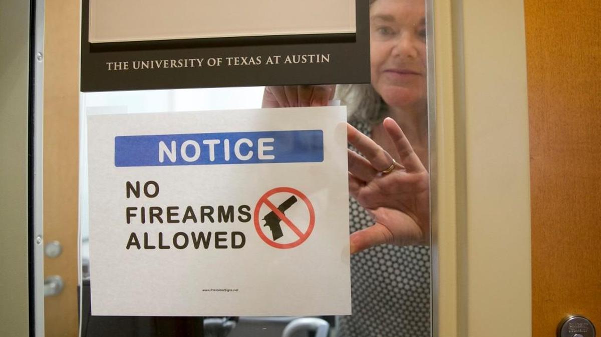 University of Texas at Austin professor Pauline Strong posted a sign prohibiting guns at her office on Aug. 1, the first day of the state’s campus-carry law.