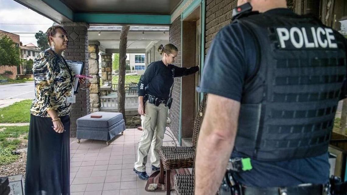 The National Alliance on Mental Illness of Greater Kansas City has helped the Kansas City Police Department’s Crisis Intervention Teams help people get assistance they need.