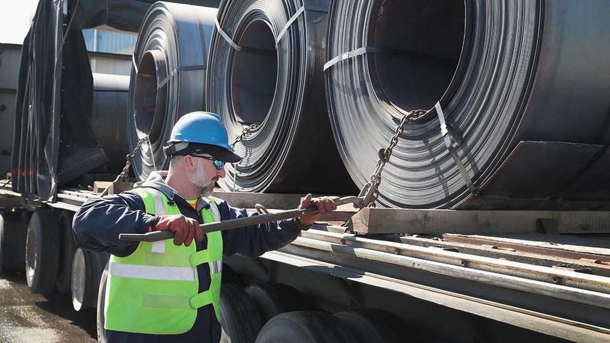 “We should be opening markets, not closing markets,” said Sen. Roy Blunt, in reference to President Donald Trump’s threatened tariffs on steel and aluminum.