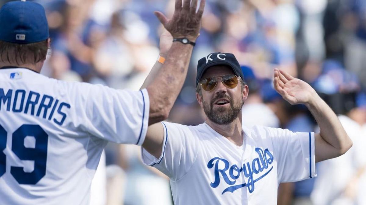 Jason Sudeikis is one of several Kansas City celebrities making a difference for the Cancer Center at Children’s Mercy Kansas City with the Big Slick.