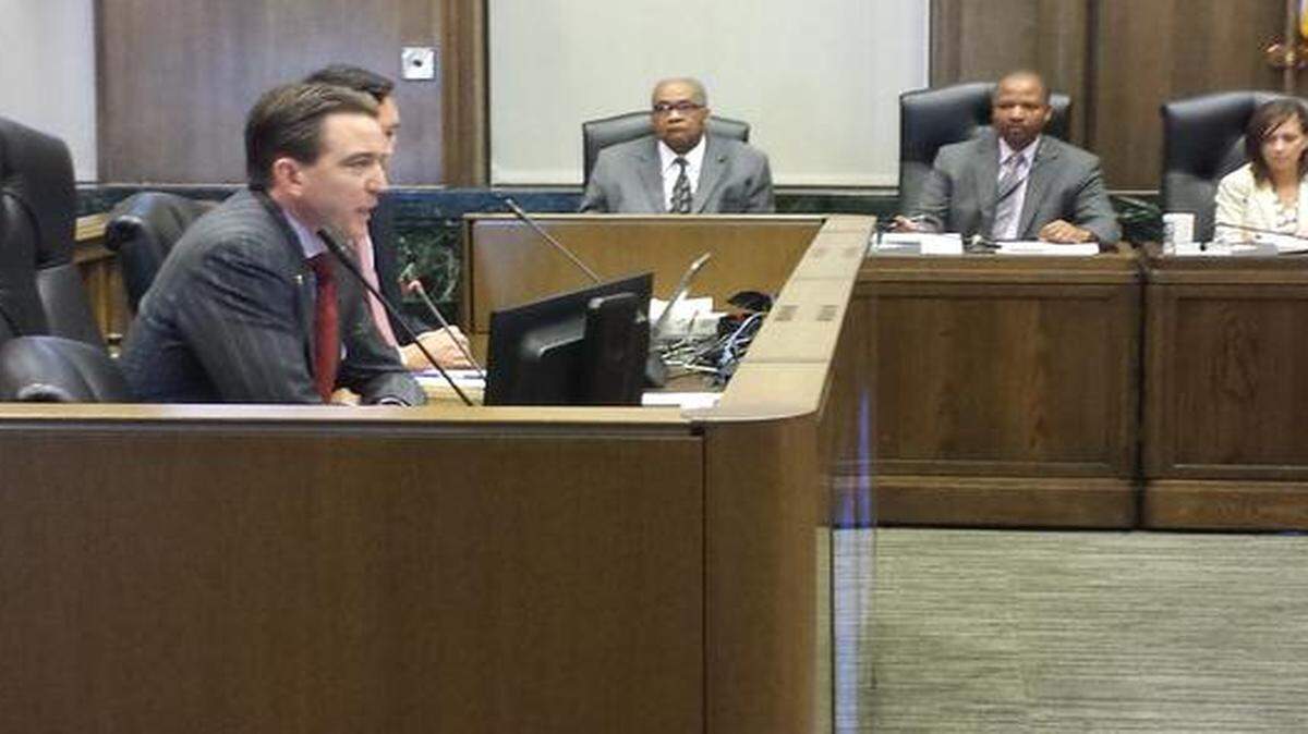 
Mariner Kemper, chairman of the American Royal Association, speaks to a Kansas City Council committee and city staff Thursday about replacing the arena that bears his family’s name with a new project.
