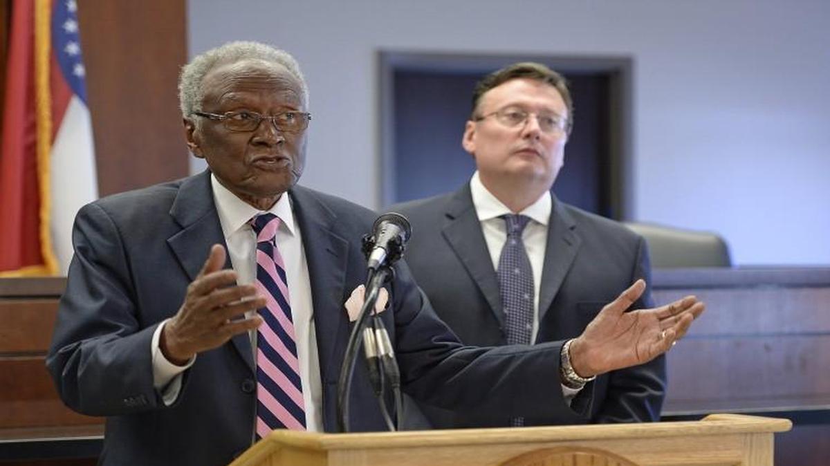 
Alvin Brooks (left) is leading a citizens group that will look into how to improve conditions at the Jackson County jail.
