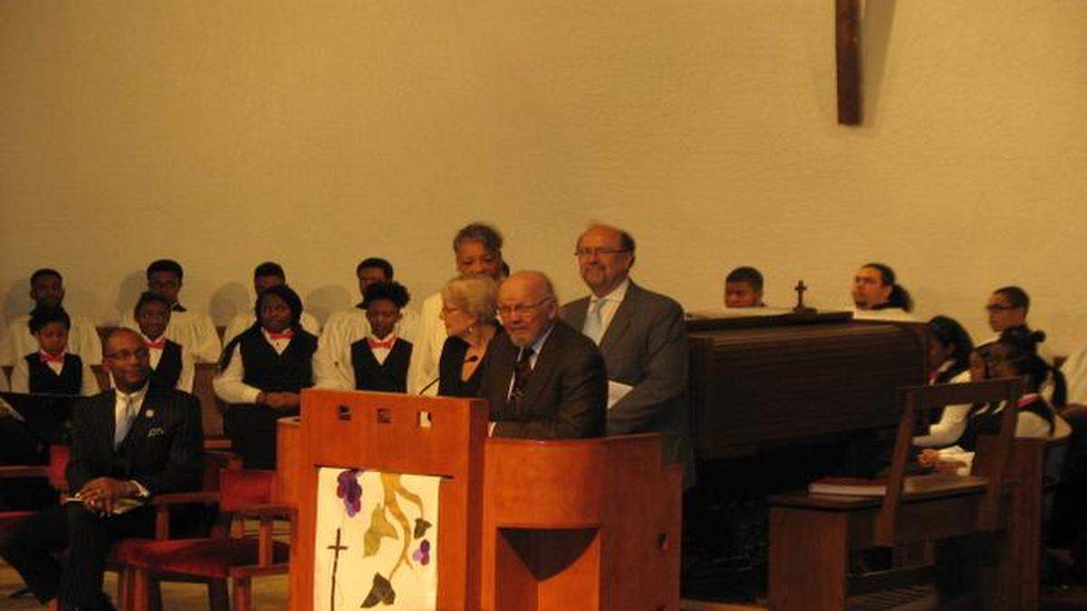 
The Rev. Sam Mann spoke at the lectern with the Rev. Robert Lee Hill and Judy Hellman nearby last Sunday during the Martin Luther King Jr. Interfaith Service. The more than weeklong celebration in Kansas City for the national holiday honoring the birthday of the slain civil rights leader makes this community’s commemoration the largest in the country. A mass celebration is at 6 p.m. Monday at Metropolitan Missionary Baptist Church. Rep. Emanuel Cleaver is the keynote speaker.
