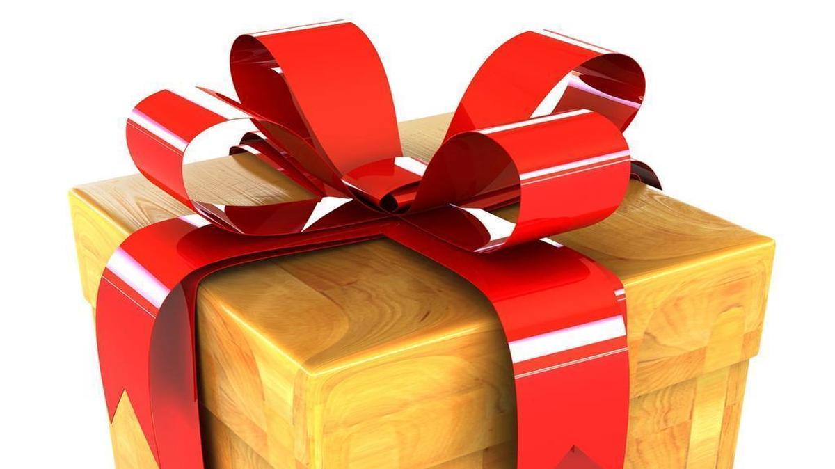 
It might take more than just words to get Kansas Citians interested in Tuesday’s elections. How about ... a Kansas City Star gift bag?

