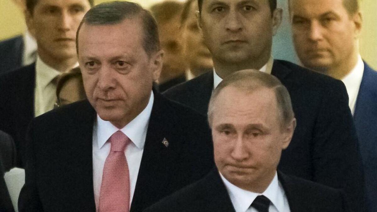 Turkish President Recep Tayyip Erdogan (left) and Russian President Vladimir Putin (bottom right) met earlier this month outside St. Petersburg, Russia.