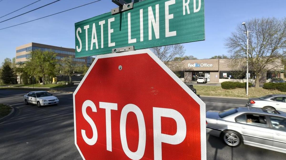 Unfortunately, efforts to end the economic development border war over tax incentives and companies hopping the state line have not succeeded.