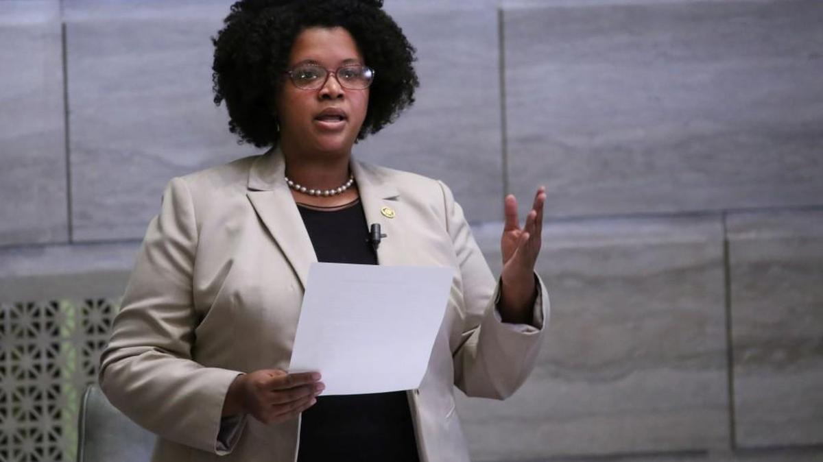 Missouri state Sen. Maria Chappelle-Nadal should resign for suggesting on Facebook that President Donald Trump should be assassinated. But Republicans should abandon efforts to expel her from the Senate.