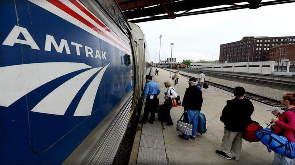 
Amtrak’s popular passenger service in Missouri is threatened by a federal mandate.
