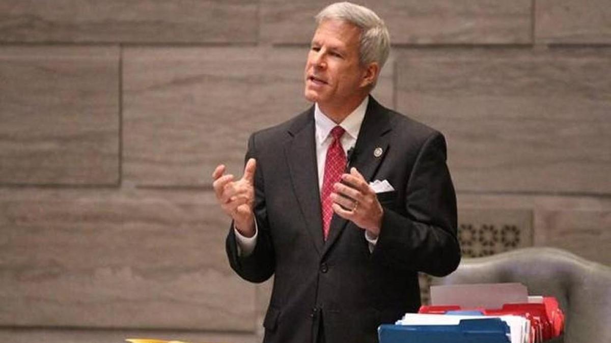 Republican state Sen. Rob Schaaf was incredulous that a measure to ban lobbyist gifts died in the Senate.