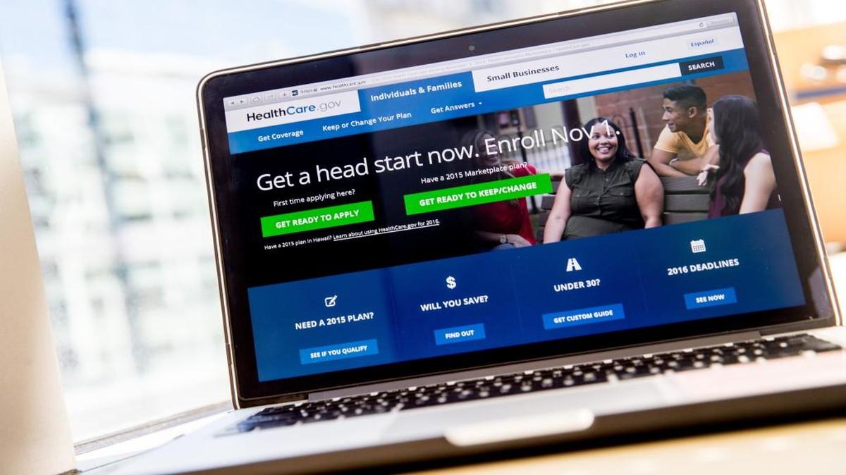 Starting Sunday, Americans can use the HealthCare.gov website to enroll in online insurance markets for 2016.