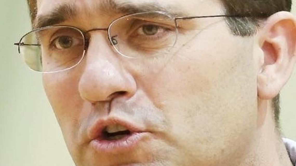 
Kansas Attorney General Derek Schmidt’s flawed opinion encourages secrecy.
