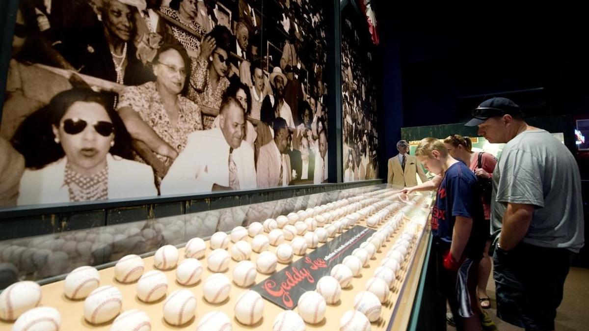 On Wednesday, Major League Baseball will make a lasting commitment to Kansas City’s Negro Leagues Museum. A contribution and a pledge to a “substantial partnership” will provide a shot of adrenaline to the museum and help forge a new relationship between the present-day MLB and the protector of an essential part of the sport’s history.