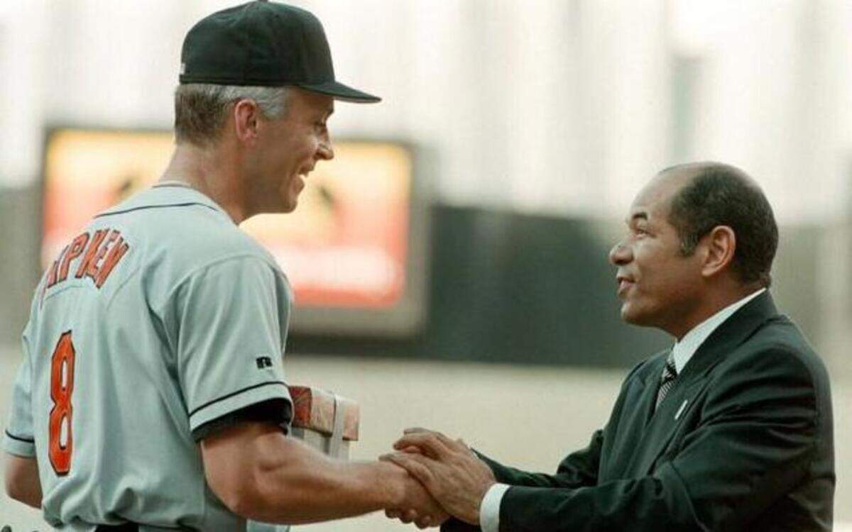 
Cal Ripken and former Japanese baseball player Sachio Kinugasa exchanged gifts before a game at Kauffman Stadium in 1996. Ripken set the world record for most consecutive games played, which had been held by Kinugasa, in Kansas City.
