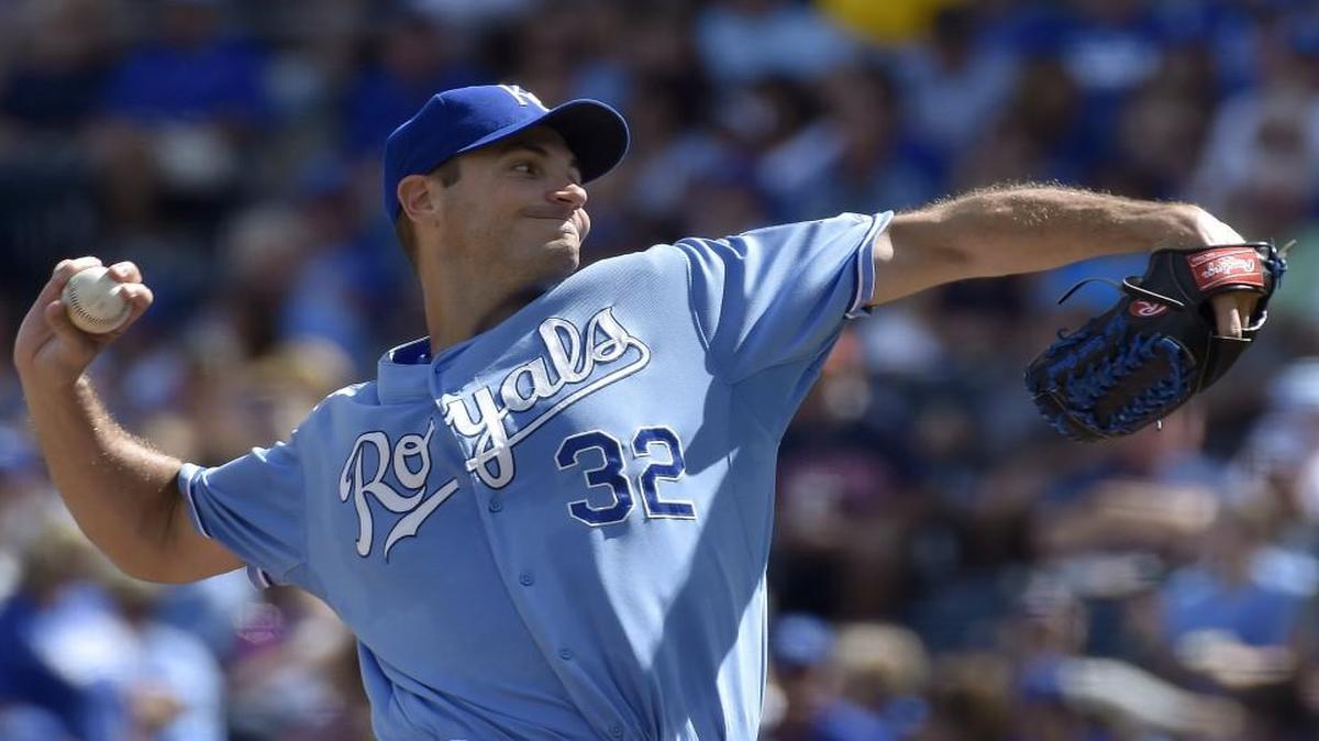 
Hours after his 70-year-old father, Charles, died in a Texas hospital, Chris Young pitched five innings for the Royals without allowing a hit Sunday in Kansas City’s 3-0 win over the Cleveland Indians. The sterling performance boosted his case to join Kansas City’s postseason rotation and in the process, he paid tribute his father. 

