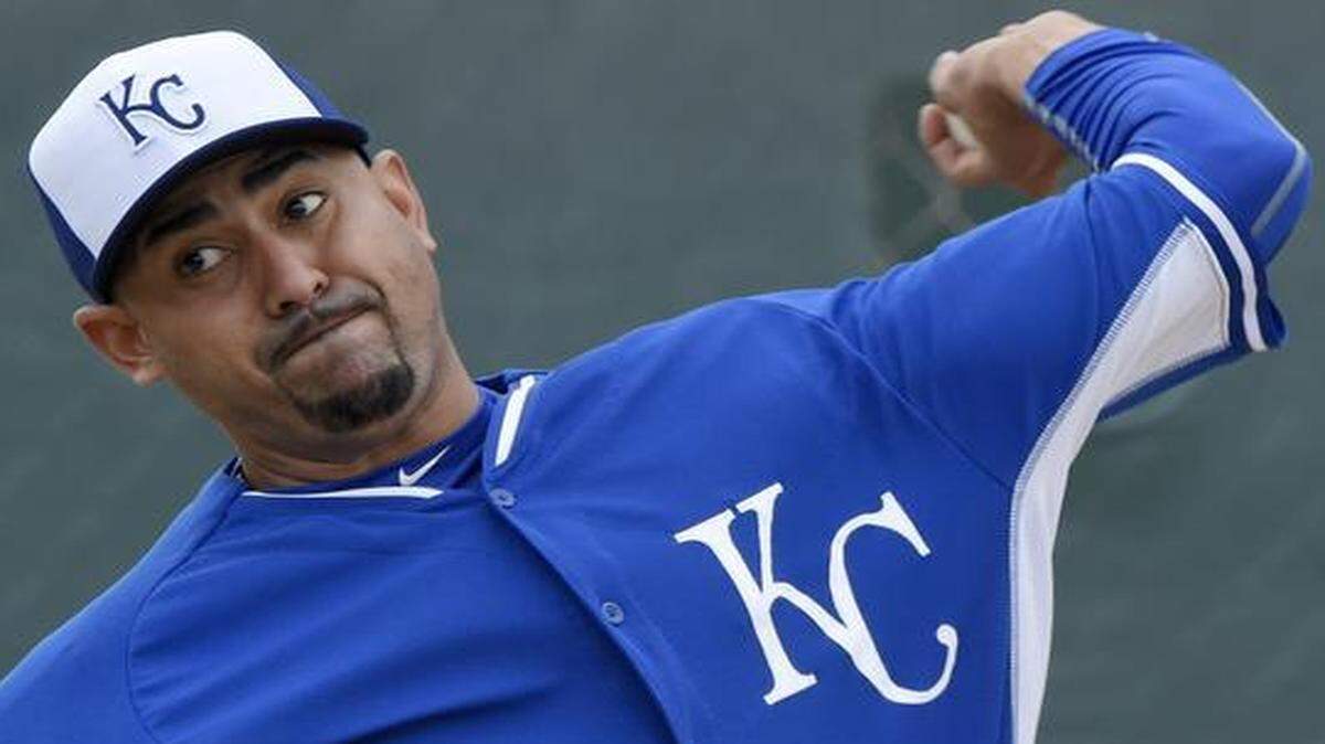 
Franklin Morales tallied two more scoreless innings in the Royals’ 6-2 loss to the Colorado Rockies on Sunday. That inflated his total to six scoreless. “He’s throwing the ball really well,” manager Ned Yost said of Morales. “Doing a nice job. Mixing his pitches. His secondary stuff has got good action on it. Very good curveball. Spotting his fastball.”
