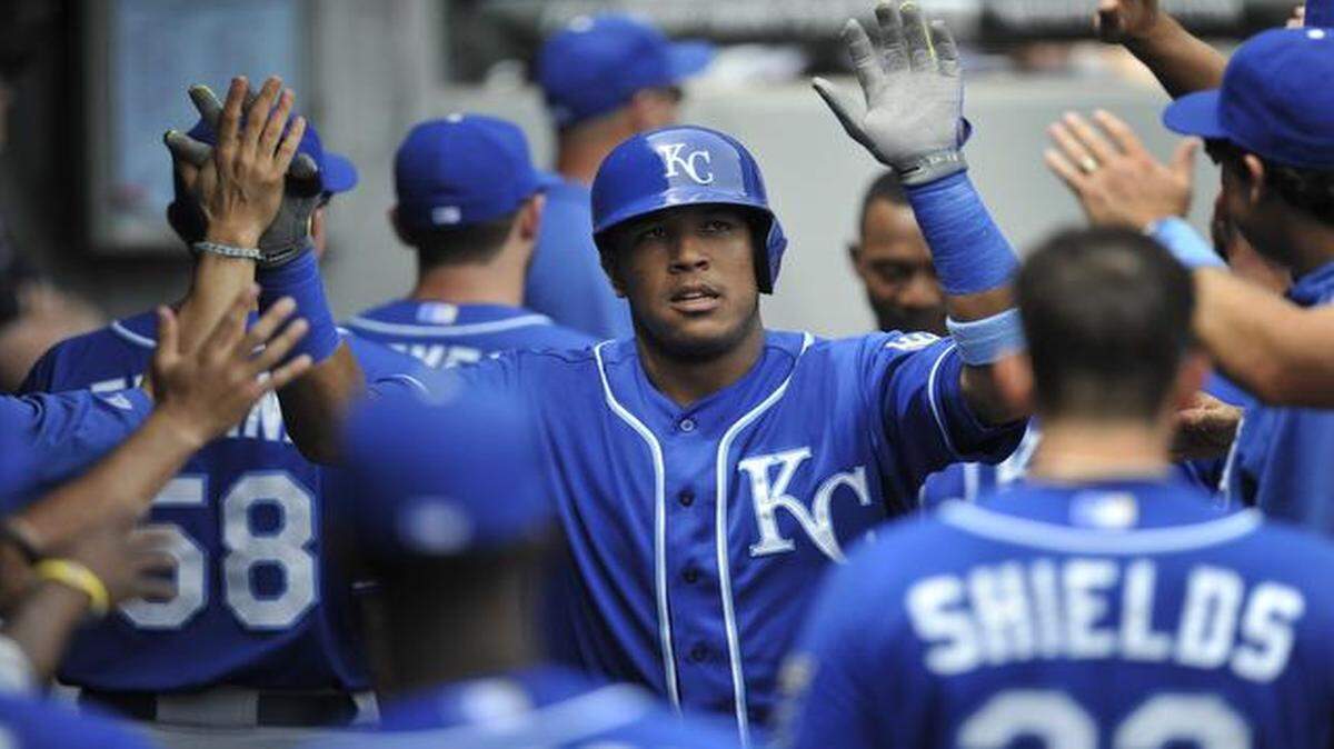 
The Royals’ Salvador Perez hit a three-run home run during the third inning of Sunday’s 6-3 win at Chicago.
