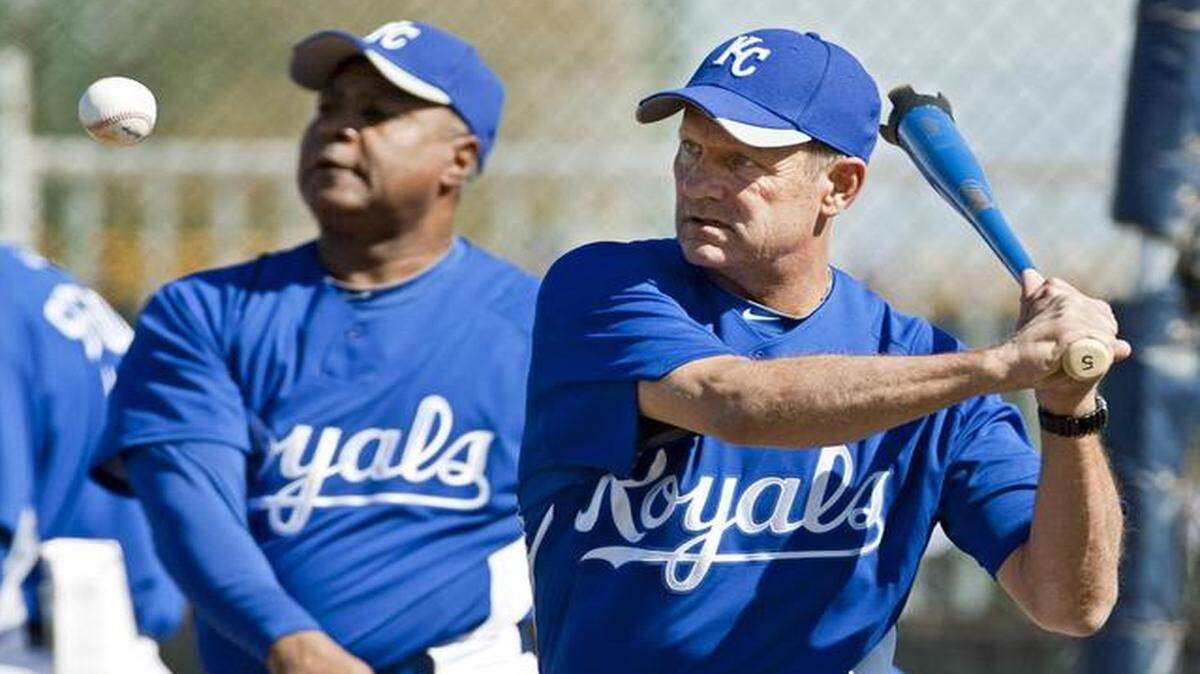 When it comes to postseason play, Royals legends George Brett (right) and Frank White have been there and done that — and can offer tips to this year’s team.<252><137>Former Royals players George Brett (right) and Frank White (left) help with infield drills during the first day of full squad workouts for the Kansas City Royals in Surprise, AZ, on Tuesday February 23, 2010. John Sleezer/The Kansas City Star 2/23/10<252><137>