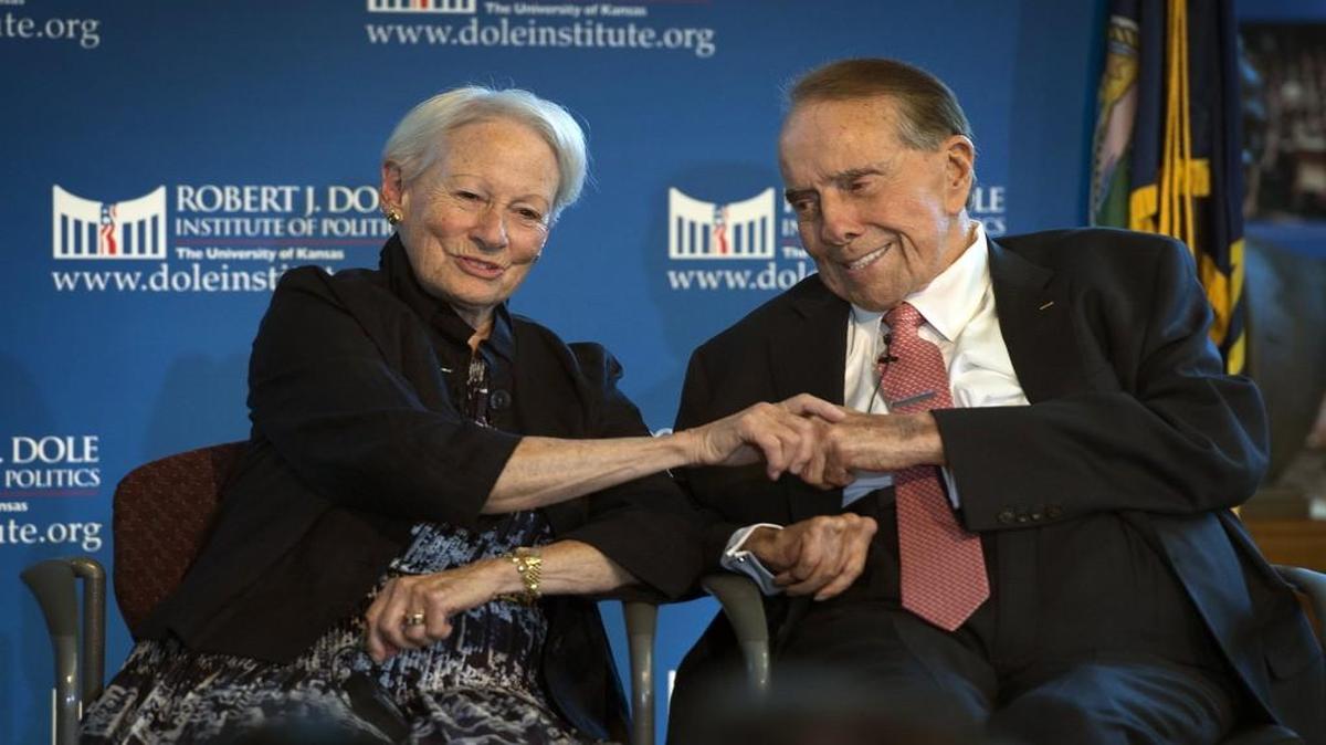 Kansas’ more moderate politics are feeling like the days of former U.S. Sens. Nancy Kassebaum and Bob Dole, writes Steve Kraske.