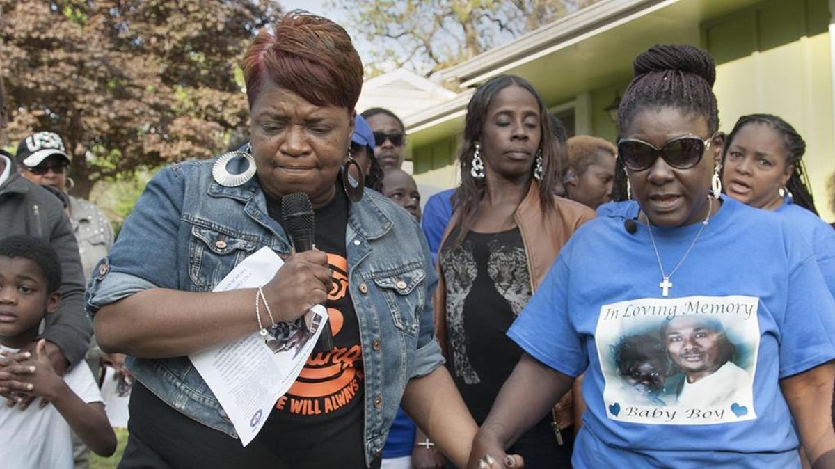 Rosilyn Temple, left, the leader of the crime support group Mothers in Charge keeps going and going, and even her closest friends worry about her.