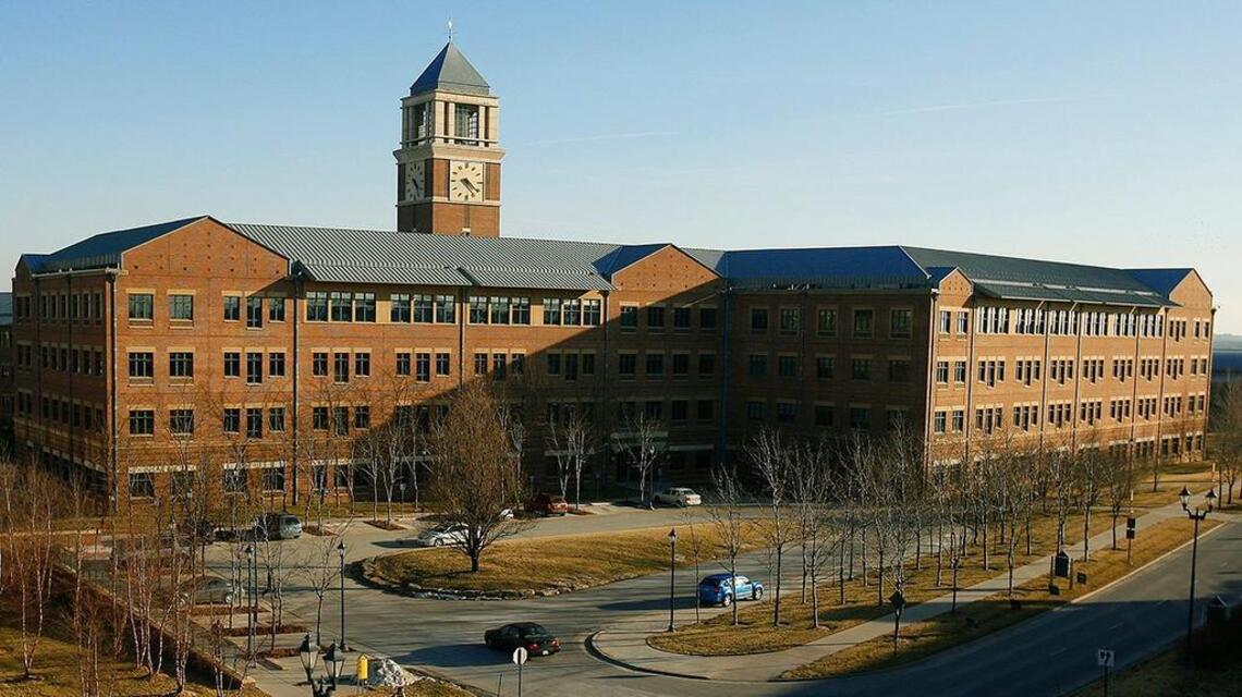 Sprint thinking about putting its Overland Park campus up for sale