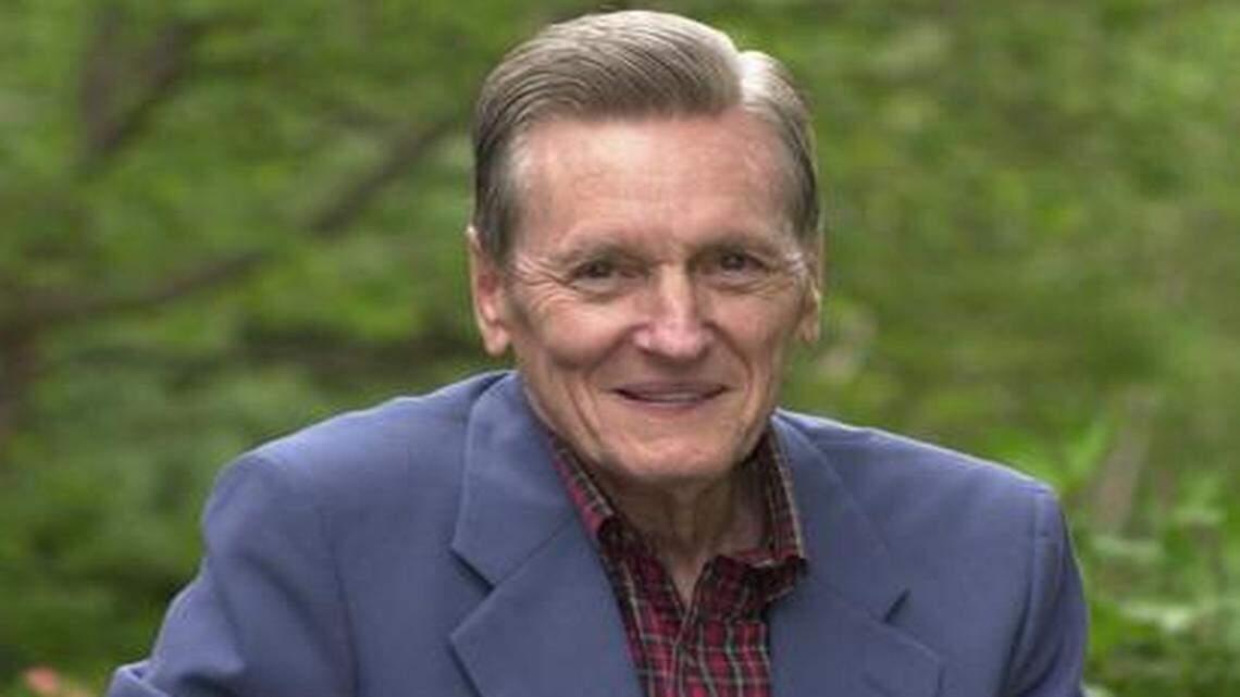 The Rev. Bob Meneilly, retired pastor of Village Presbyterian Church, died Tuesday at age 96.